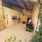 , Coeur De Village « sous Le Clocher» Pujaut