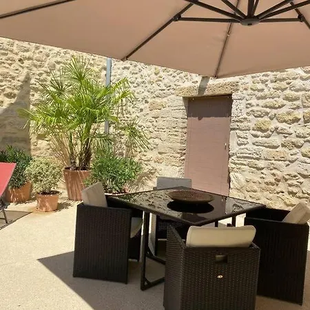 , Coeur De Village « sous Le Clocher»
