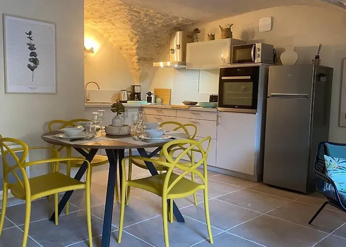 , Coeur De Village « sous Le Clocher» *
